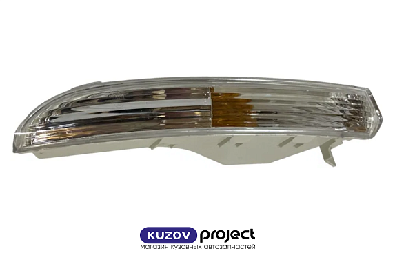 Поворот в бампер белый правый Volkswagen Passat CC 2008-2012 (Китай)