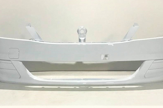 Бампер без птф. Renault Logan 10-13 Россия (Белый лед)